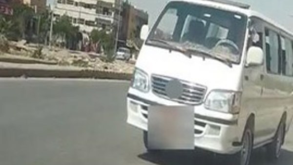 ماشيين عكس.. شاهد لحظة القبض على سائقين بالشرقية