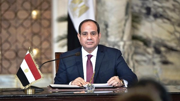 الرئيس السيسي يوفد مندوبا للتعزية