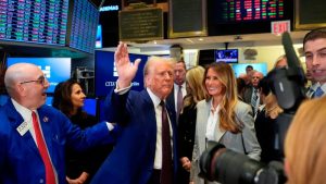 لقد ترك المستثمرون في الرافضين من الحكم على الحكم تحت دونالد ترامب