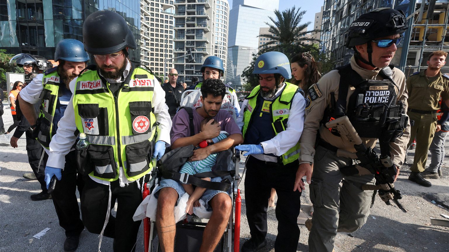 عشرات المصابين بإسرائيل في أكبر هجوم إيراني خلال 48 ساعة