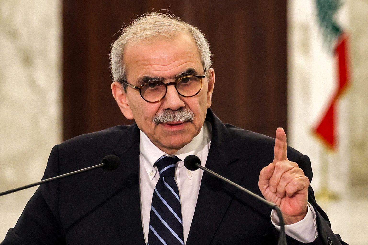 نواف سلام يتحدث عن خطوات متلازمة للانسحاب الإسرائيلي وسحب سلاح حزب الله