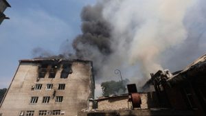 تطلق روسيا هجومًا ضخمًا بين عشية وضحاها على أوكرانيا مع 728 طائرة بدون طيار