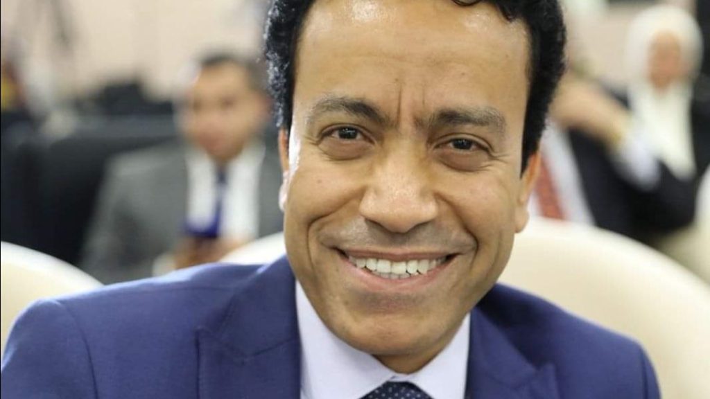 سامح حسين يوجه رساله لابنته في عيد ميلادها