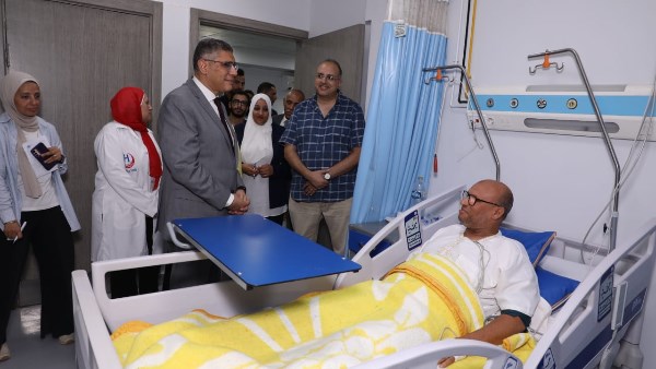 محافظ الجيزة يتابع نسب التنفيذ بمشروع تطوير غرفة العمليات بمستشفى الشيخ زايد العام