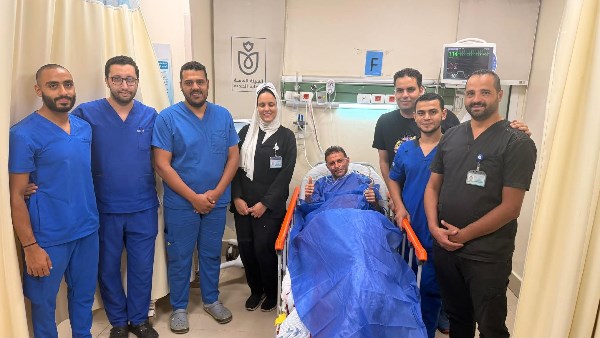شهادة ميلاد جديدة لشاب توقف قلبه بتدخل فريق سلام بورسعيد للرعاية
