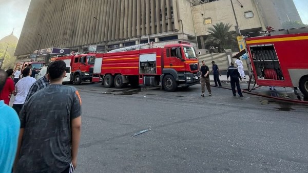 مدير أمن القاهرة يصل إلى موقع حريق سنترال رمسيس
