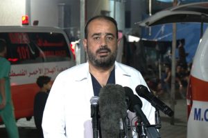 مدير مستشفى الشفاء: إسرائيل تحضر لمجزرة كبيرة بغزة