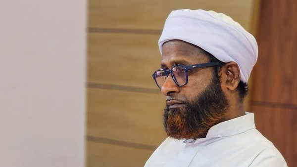 عبد الله الثقافي البلنوري يمثّل الهند في مؤتمر الإفتاء