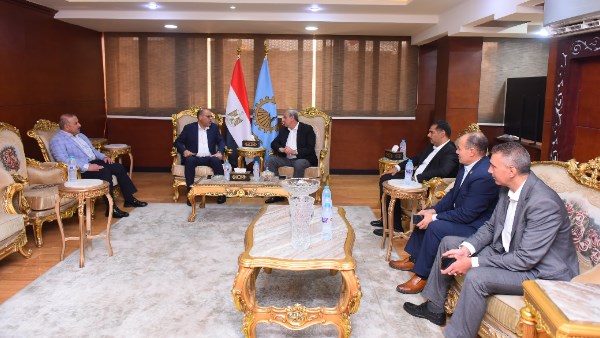 وزير العمل في الغربية لزيارة موقع حريق مصنع المحلة وتقديم واجب العزاء
