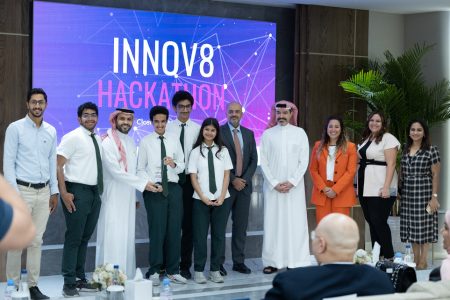 15 عامًا من الريادة وصناعة القادة .. “اتجاه” تواصل تمكين الكفاءات