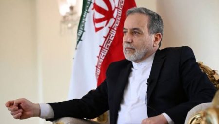 عراقجي: الولايات المتحدة أخطر عامل في انتشار الأسلحة النووية بالعالم