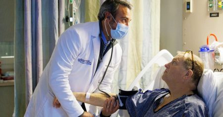 تمت إزالة كلية خنزير من رجل بعد أن عاش معها لمدة 9 أشهر قياسية