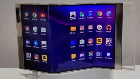 هاتف Galaxy TriFold.. سامسونج تكشف الأسواق المستهدفة لجهازها القابل للطي ثلاثياً