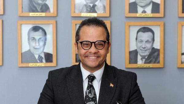 مازن الغرباوي يقدم ماستر كلاس في الإخراج المسرحي خلال مهرجان الطفل