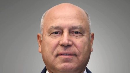 تعرف على حزمة المهل والتيسيرات الجديدة المقدمة من وزارة الصناعة للمشروعات الصناعية المتعثرة