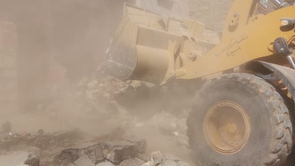محافظ أسيوط: استرداد 154 فدانا خلال حملة لإزالة 55 حالة تعدٍ