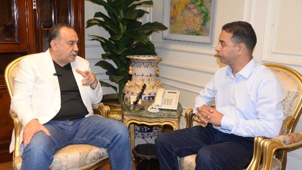 محافظ أسيوط لـ صدى البلد : زيارة البابا تواضروس حملت رسائل كثيرة