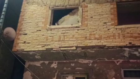 الإسكندرية: لا وفيات في انهيار اجزاء من عقار بشارع اطلس بالعصافرة