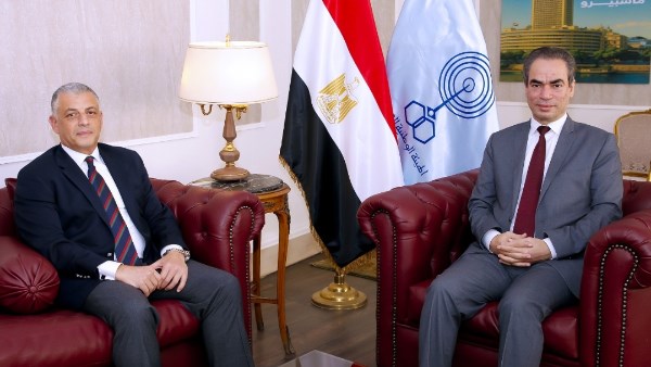 محافظ الإسماعيلية يلتقي برئيس الهيئة الوطنية للإعلام لتعزيز سبل التعاون المشترك