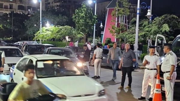 وسط إشادة شعبية واسعة من المواطنين.. حملات أمنية بمحيط فريال بورسعيد