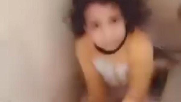 القصة الكاملة لتعذيب أم لأطفالها وتوثيقهم بالحبال داخل الحمام في طنطا القصة الكاملة لتعذيب أم لأطفالها وتوثيقهم بالحبال داخل الحمام في طنطا