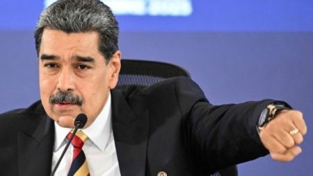 يختلقون حربا جديدة.. أول تعليق من مادورو بعد تهديدات أمريكا لـ فنزويلا