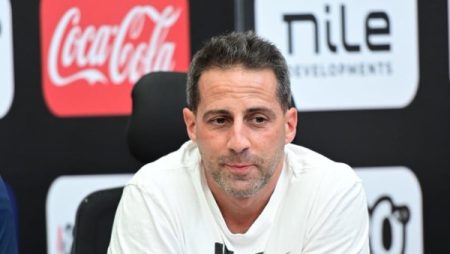 ناقد رياضي: كأس السوبر المصري «الفرصة الأخيرة» ليانيك فيريرا مع الزمالك