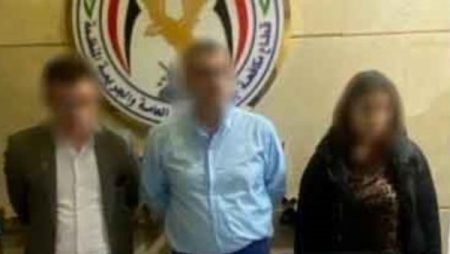 حبس المتهمين بإدارة كيان تعليمي وهمي بالقاهرة