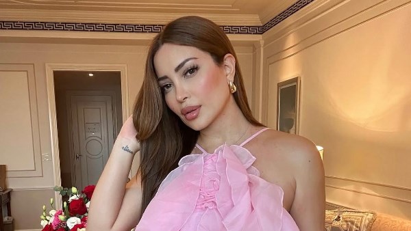 بفستان قصير .. إطلالة جريئة لـ نسرين طافش عبر إنستجرام