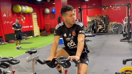 أحمد حسن يصدم جماهير الأهلي بشأن عودة إمام عاشور للمباريات ..فما السبب