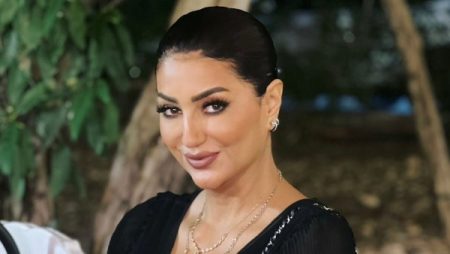 «هنا تبدأ السعادة».. وفاء عامر توجّه رسالة لجمهورها عبر إنستجرام