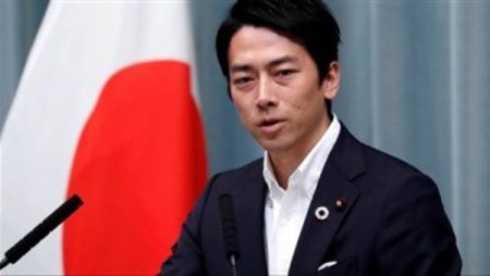 وزير الدفاع الياباني الجديد يؤكد عزم طوكيو زيادة الإنفاق الدفاعي