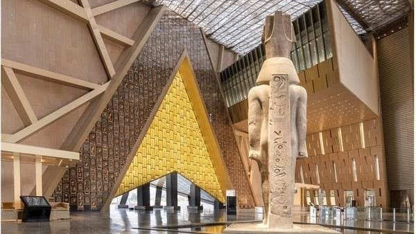 حسن المستكاوي يحتفي بالمتحف المصري الكبير: بوستات الشباب حركت الفراعنة