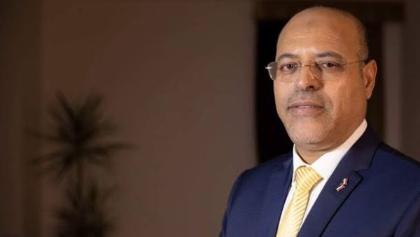 وزير العمل: 216 محضرًا خاصًا بـ تراخيص عمل الأجانب بمنطقة شق الثعبان في يوم واحد