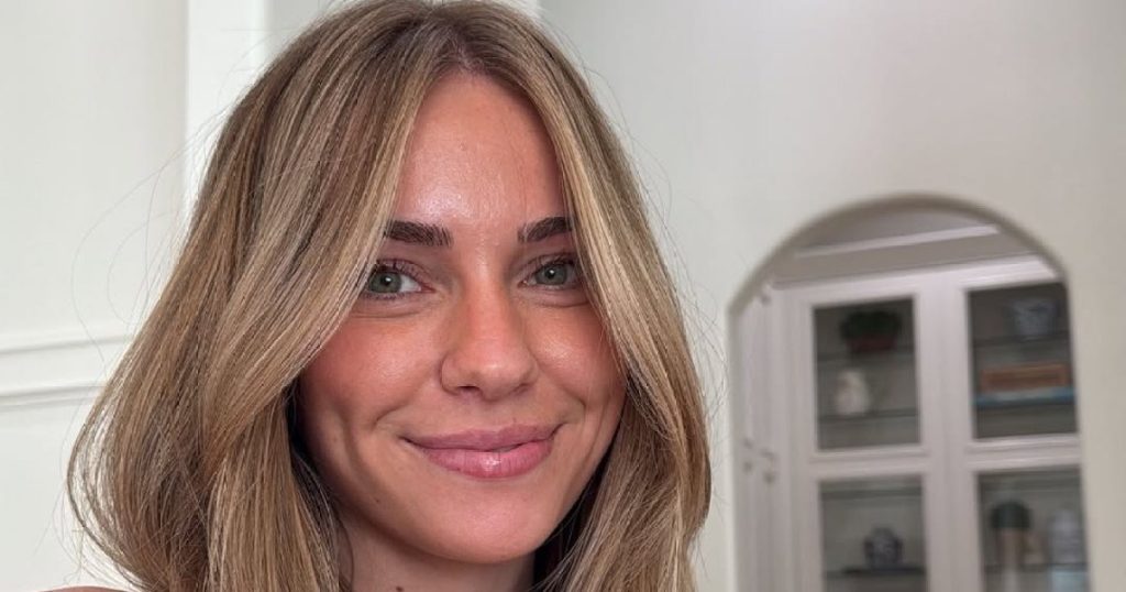 المؤثرة إميلي كيسر تتحدث عن قبول الحزن بعد وفاة ابنها تريغ البالغ من العمر 3 سنوات