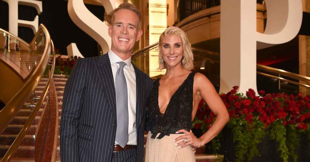 يشرح جو باك من ESPN ضرورة “ملاحقة” زوجته لإقناعها بمواعدته