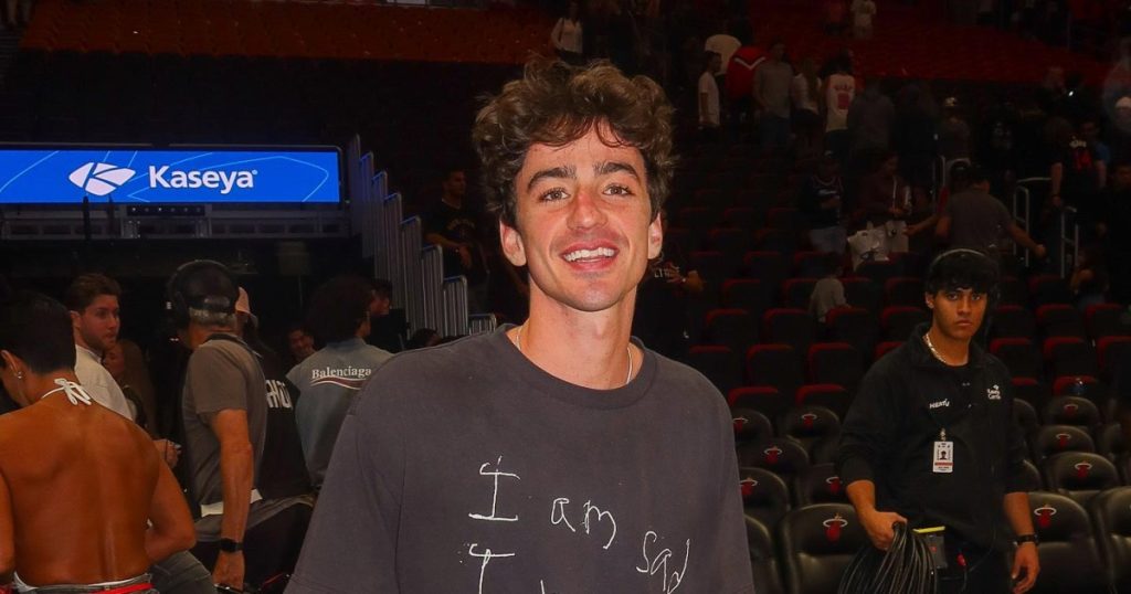 وجد المؤثر بن بدر “غير مستجيب” في النادي من قبل الجيران قبل وفاته عن عمر يناهز 25 عامًا