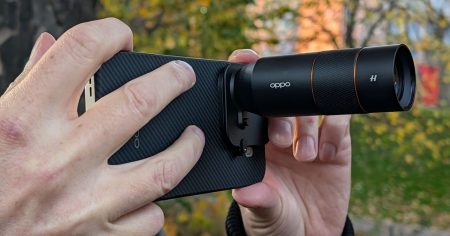 يحتوي هاتف Find X9 Pro على عدسة تكبير طويلة وقابلة للفصل