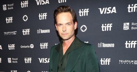 المشاهير الذين شاركوا أو التقطوا صورًا عارية لشركائهم: باتريك جي آدامز، المزيد