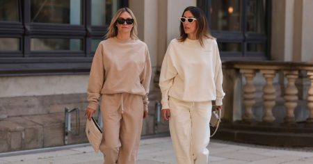 مستحيل! تبدو مجموعات السفر هذه المكونة من قطعتين وكأنها ملابس مريحة، ولكنها تبدو مصقولة للغاية – بسعر يبدأ من 10 دولارات