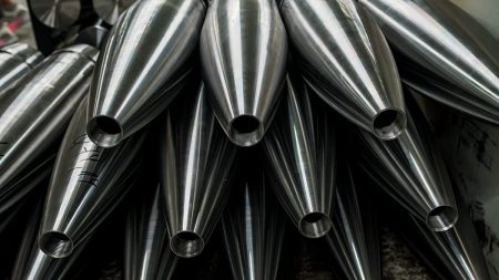 إصدار السندات الدفاعية الافتتاحي لفرنسا يظهر قوة الشهية في جميع أنحاء أوروبا