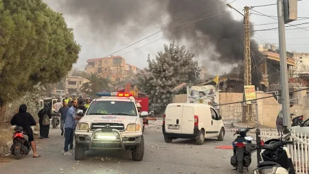 إسرائيل تقصف أهدافاً عسكرية لحزب الله في جنوب لبنان