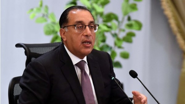 الحكومة: بدأنا بالفعل في إعادة تصدير بعض شحنات الغاز ولو بعدد محدود من الوحدات