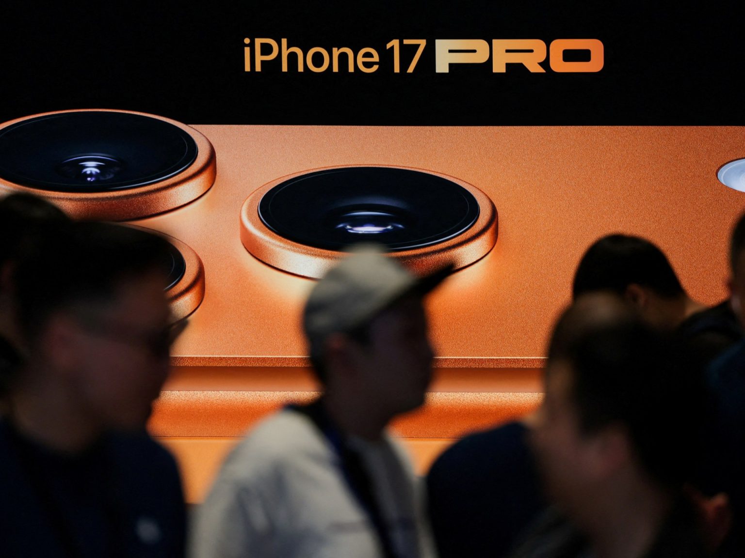 تقاضي مجموعة أمريكية شركة آبل بسبب معادن النزاع في الكونغو الديمقراطية.