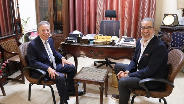 خصم خاص للأطباء على مسرحية «أم كلثوم .. دايبين في صوت الست»