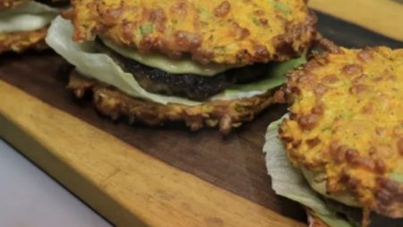 طريقة عمل برجر اللحم مع الجزر .. خطوة بخطوة