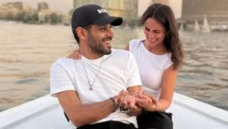 إسراء عبد الفتاح وحمدى المرغني في رحلة نيلية| شاهد