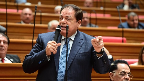 محمد أبو العينين.. صاحب الرؤية المبتكرة لدعم المشروعات الصغيرة والمتوسطة تحت قبة البرلمان