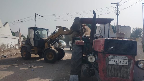 محافظ أسيوط: حملات مكثفة لرفع كفاءة منظومة النظافة بقرى مركز الفتح