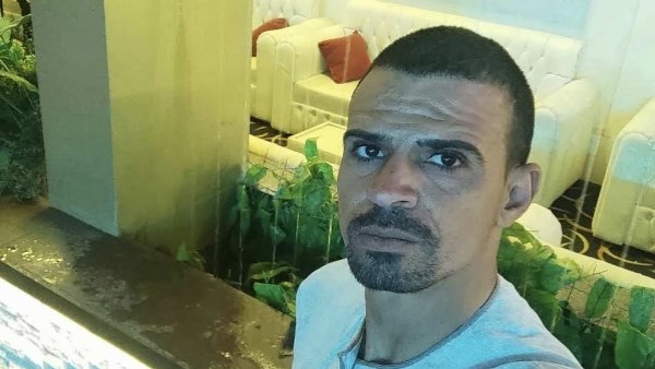 سرداب غامض بـ سرداب غامض بـ